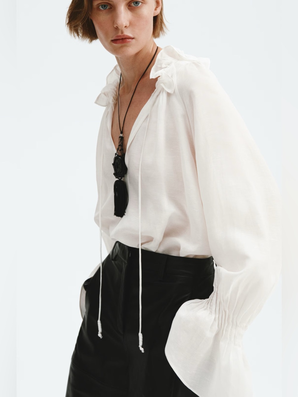 H&M Oversized Linen-Blend Shirt - Picture 2 of 8